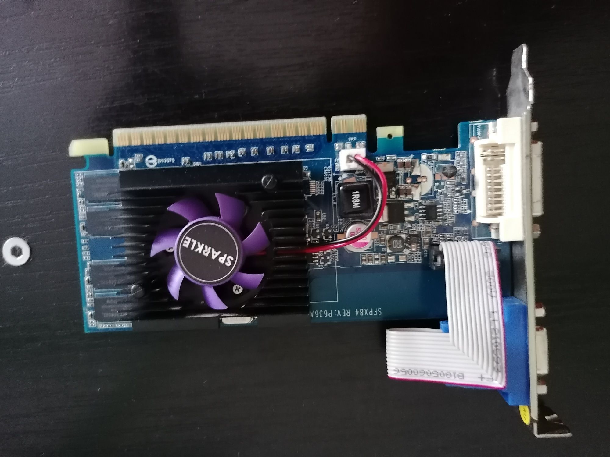 Nvidia SPARKLE 8400GS-512MB DDR2