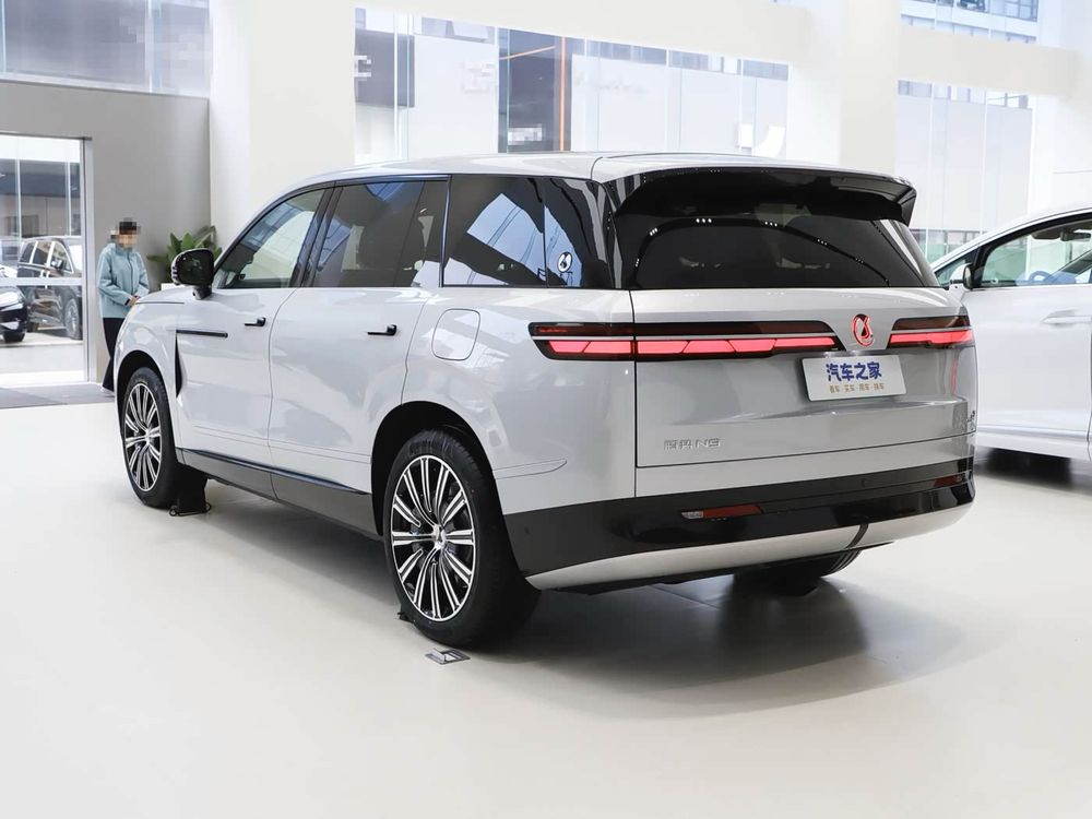 Denza N9 Flagship предзаказ по низким ценам 20 кунда келади