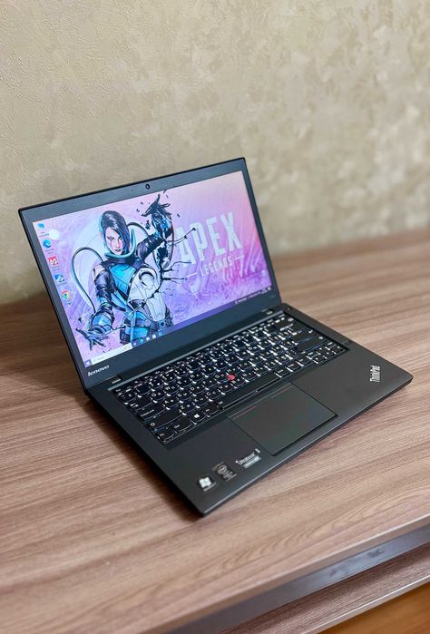 Компактный ноутбук на SSD от Thinkpad