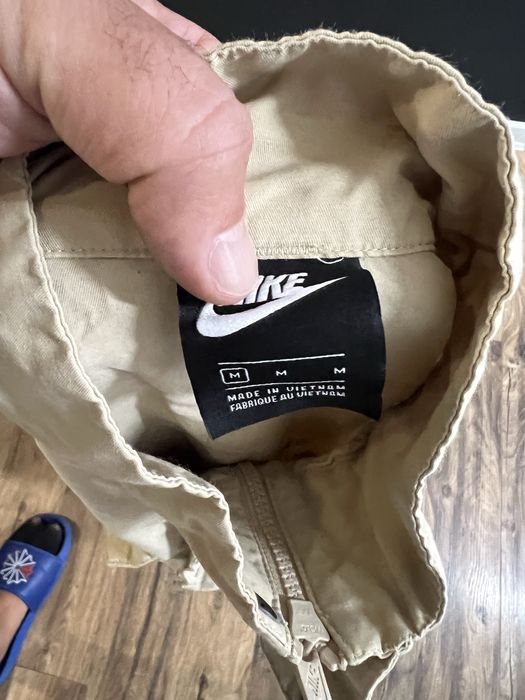 Nike Sportswear size M