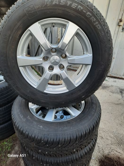 Ляти джанти с гуми зимни, 16цола, 5×114.3