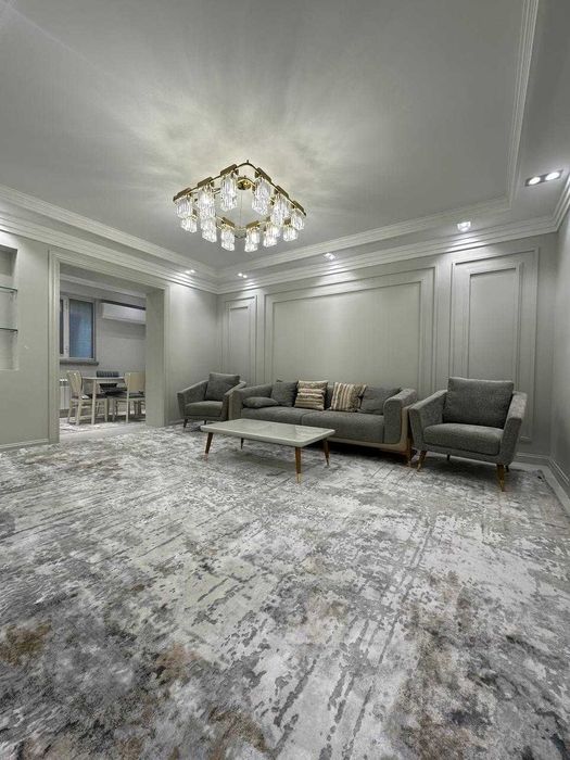 (Добрый) ЦУМ, 72 м², 3/2/4, Квартира с новым ремонтом