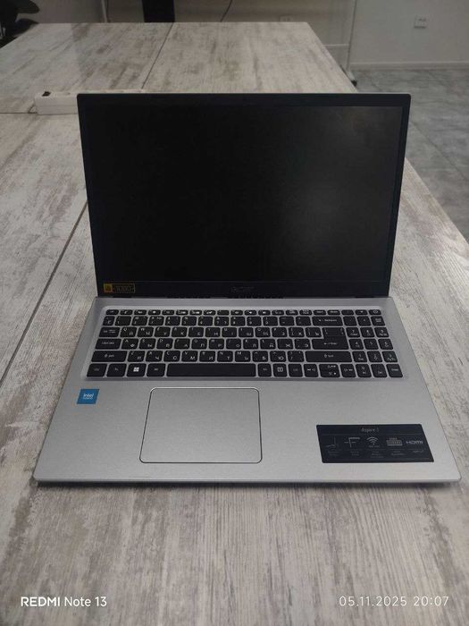 Novutbuk Acer aspire A315-35