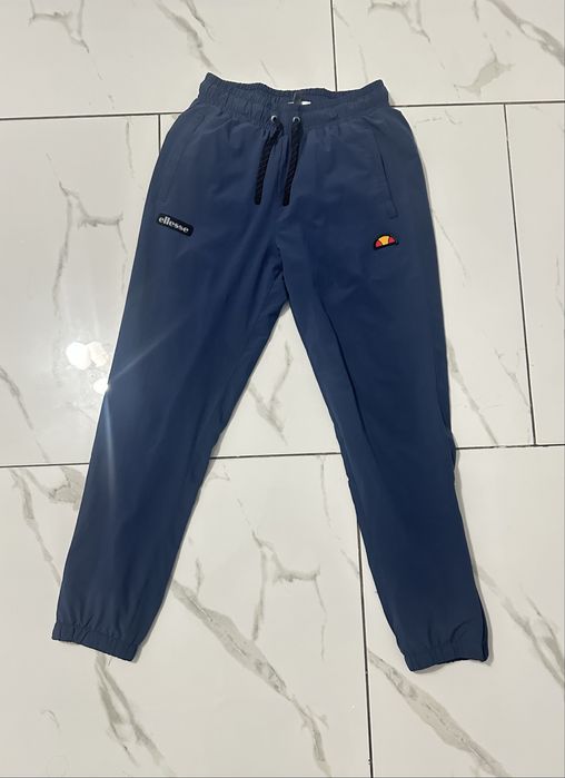 Pantaloni din fas ellesse barbati marimea s