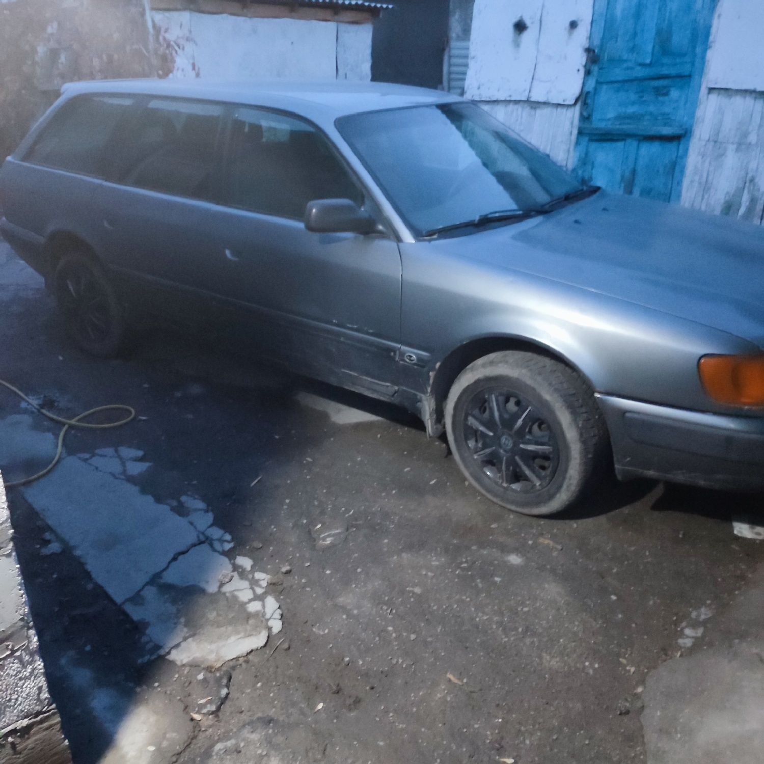 Продам Ауди 100 с4  1991 года.