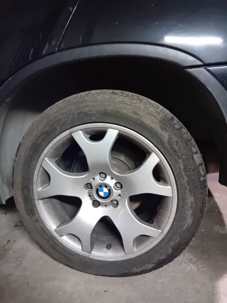 BMW X5 3.0 D 184 к.с.на части