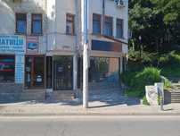 Магазин под наем център