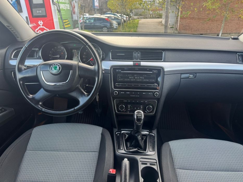 Vând Skoda Superb 2.0 diesel an fab 2011 euro 5