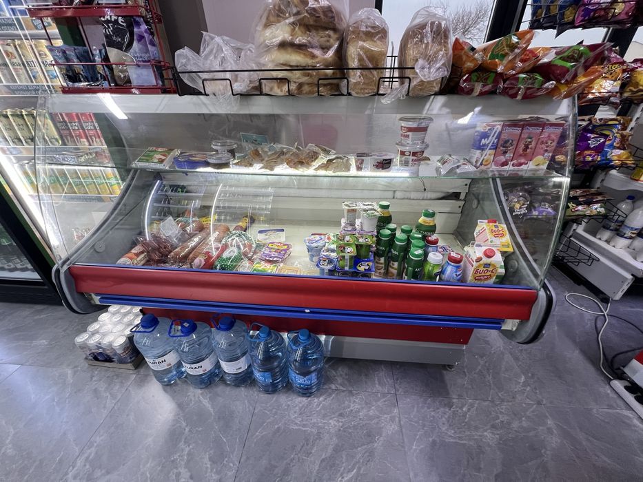 Ветринный холодильник