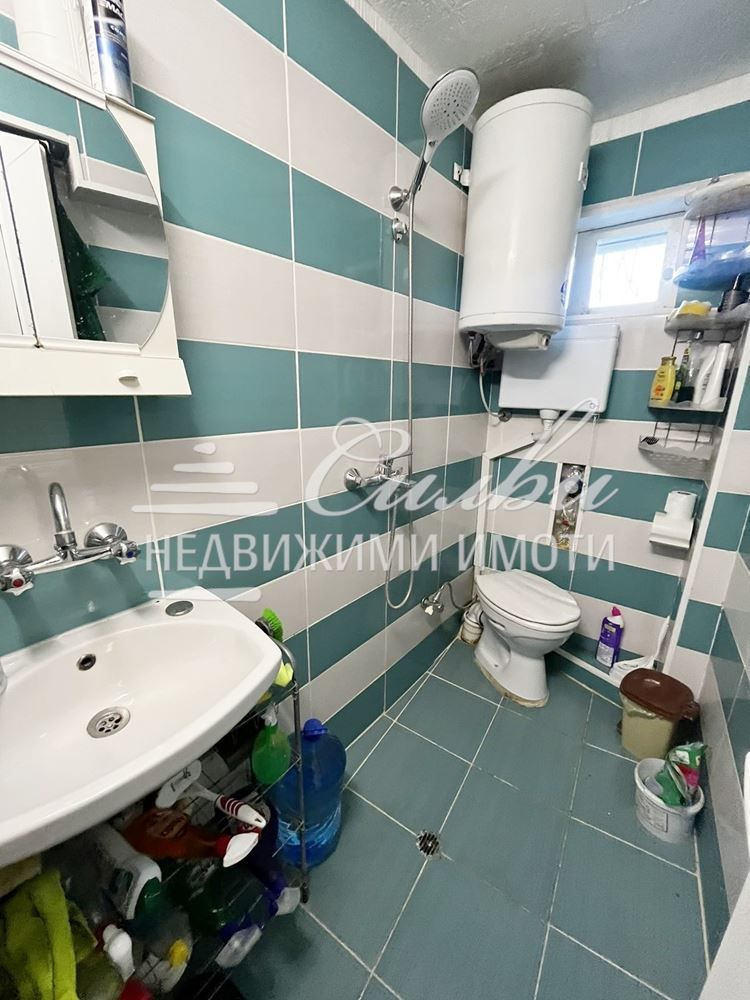 Продава се Етаж от къща в Шумен, Център - 75 кв.м за 1496 €/кв.м - Снимка #3