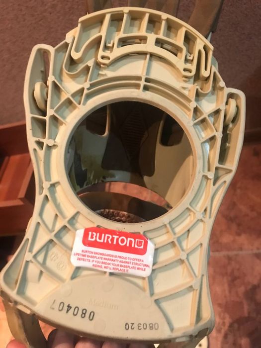 Крипления Burton к сноуборду m size