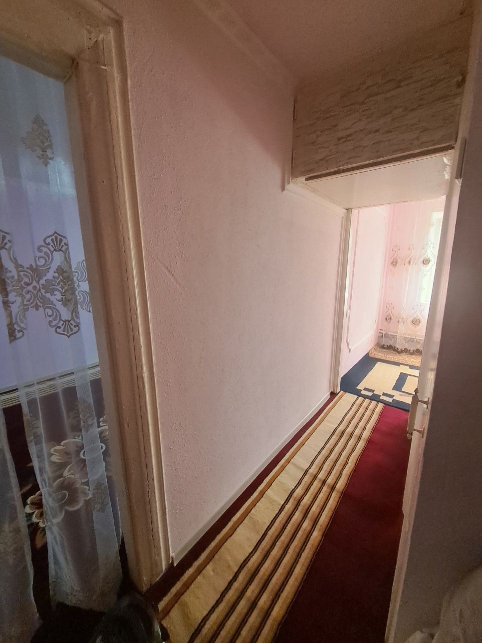 Аренда своя в 2х комнатную переделанную сдам