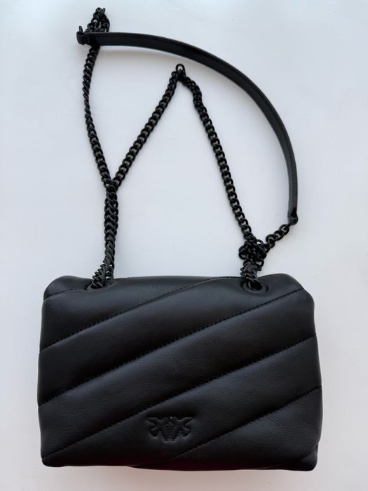 НОВА! Оригинална дамска чанта на Pinko, черен цвят, естествена кожа