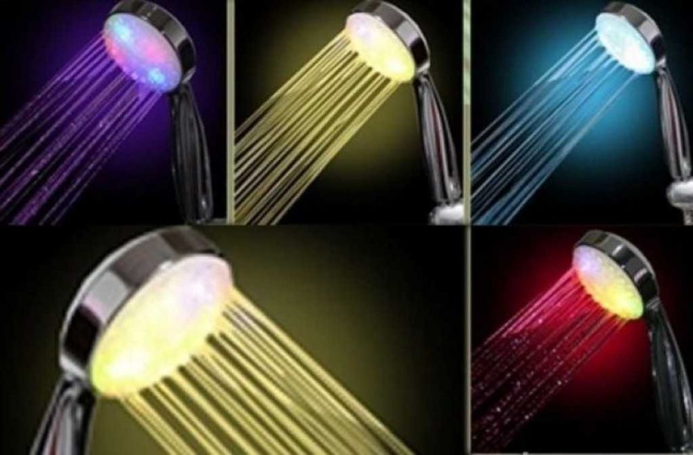 Светещ душ 7 цвята-LED Душ слушалка за баня.