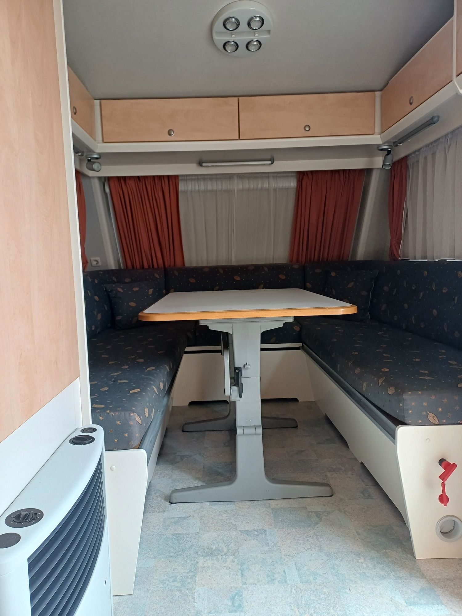 Vind rulota KIP 41 G , fab 1999 , calitate ca  și Hobby , Knaus , Tec