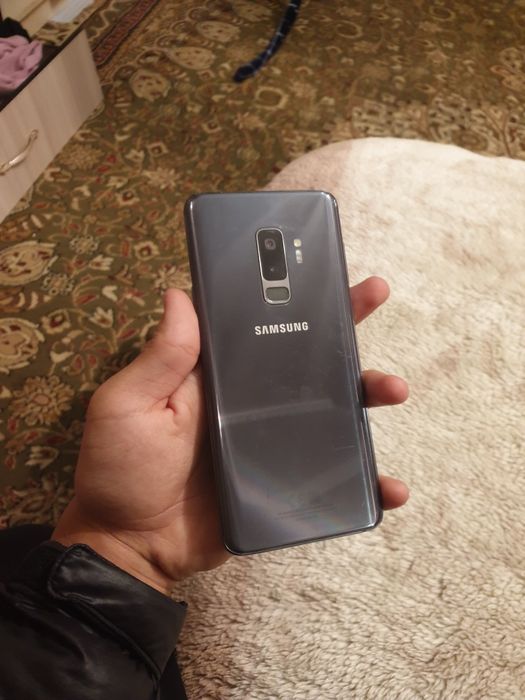 Samsung s9+ 64 gb