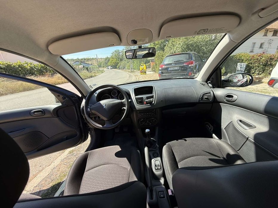 Peugeot 206+ на 47 000 км!!