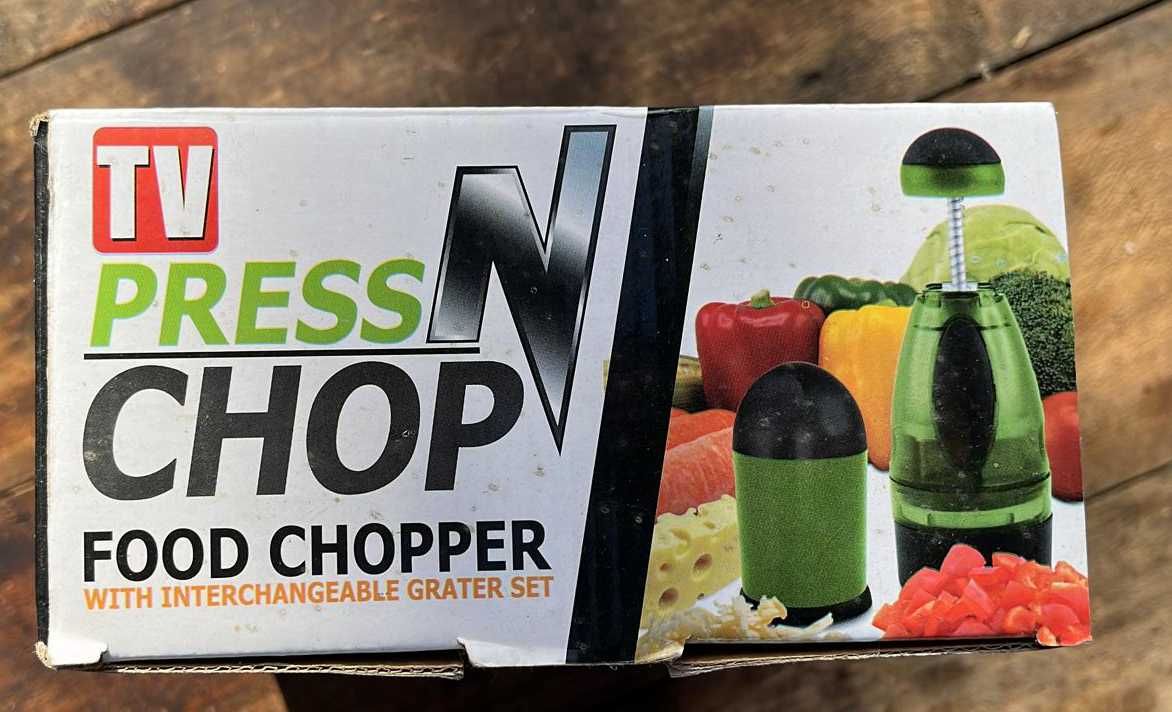 Food Chopper pentru legume şi fructe