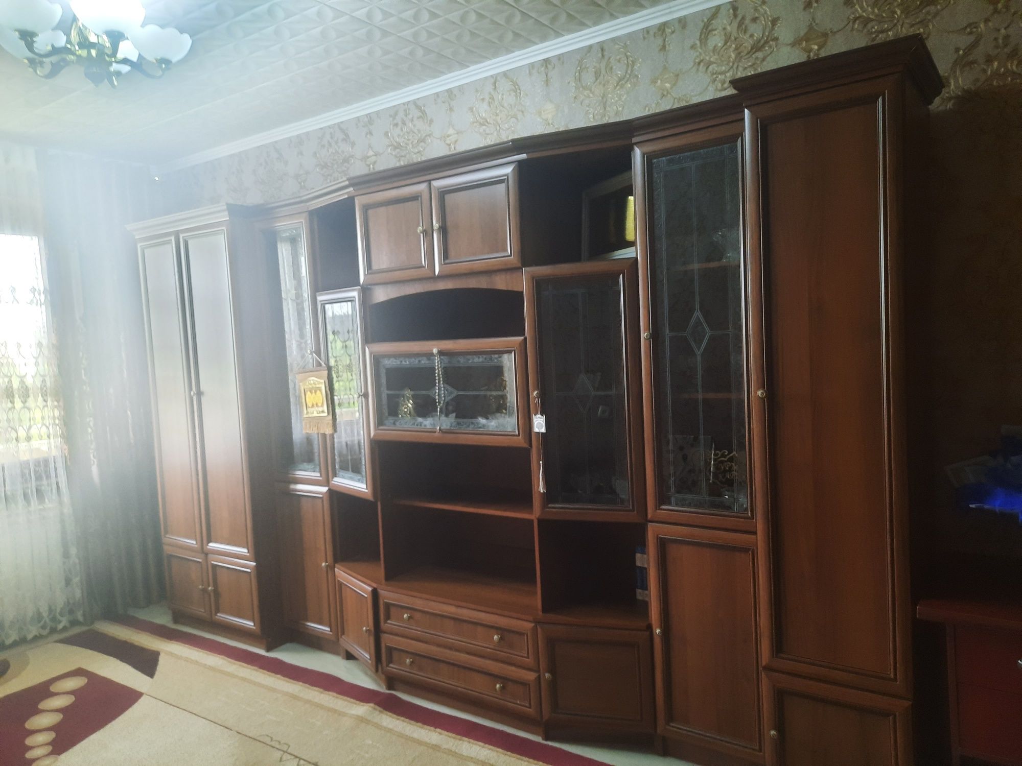 Стенка гостинная
