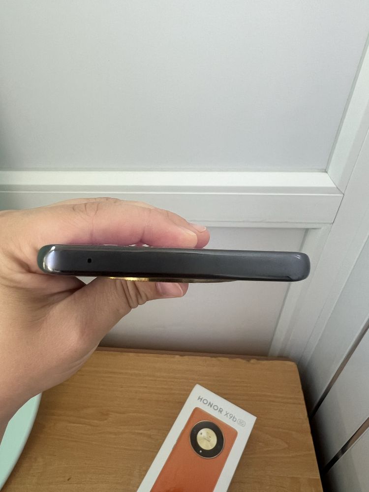 Продам honor x9c 12 гб