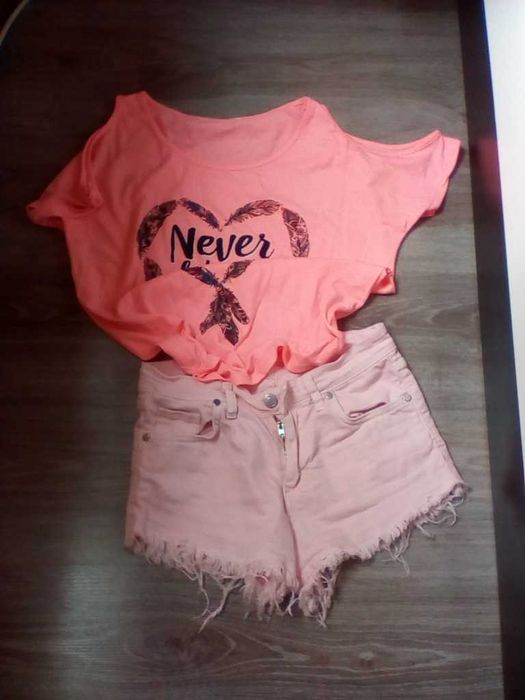 Летни дрехи Лот Къси панталони тениски