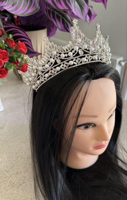 Diadema cu perle pentru mireasa