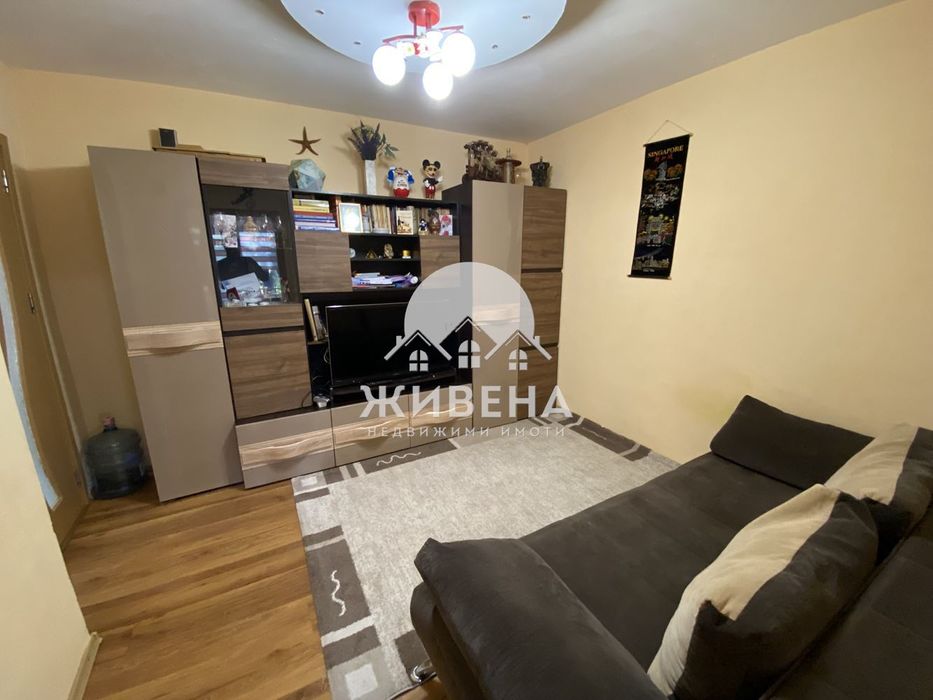 Продава обзаведен 3-стаен апартамент, кв. Трошево, 60 кв.м