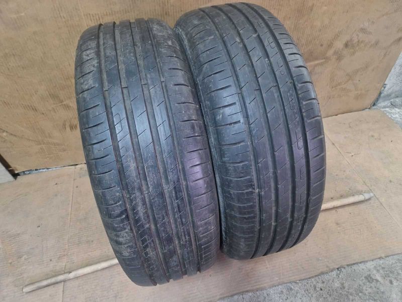 2 Goodyear R17 215/55
летни гуми
DOT4220
