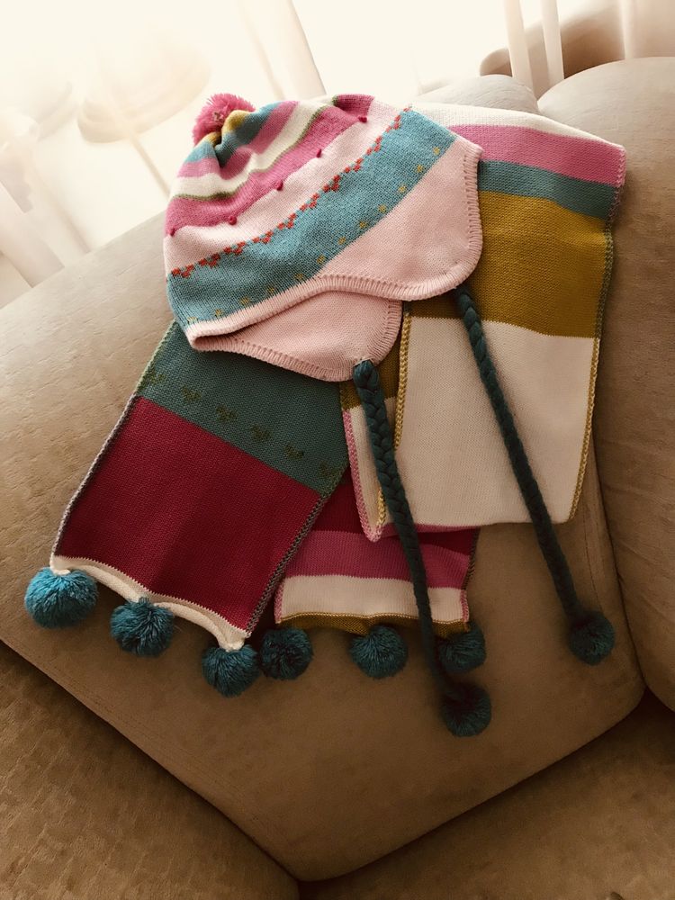 Шапка и шарф  (комплект)для девочки, 56 см