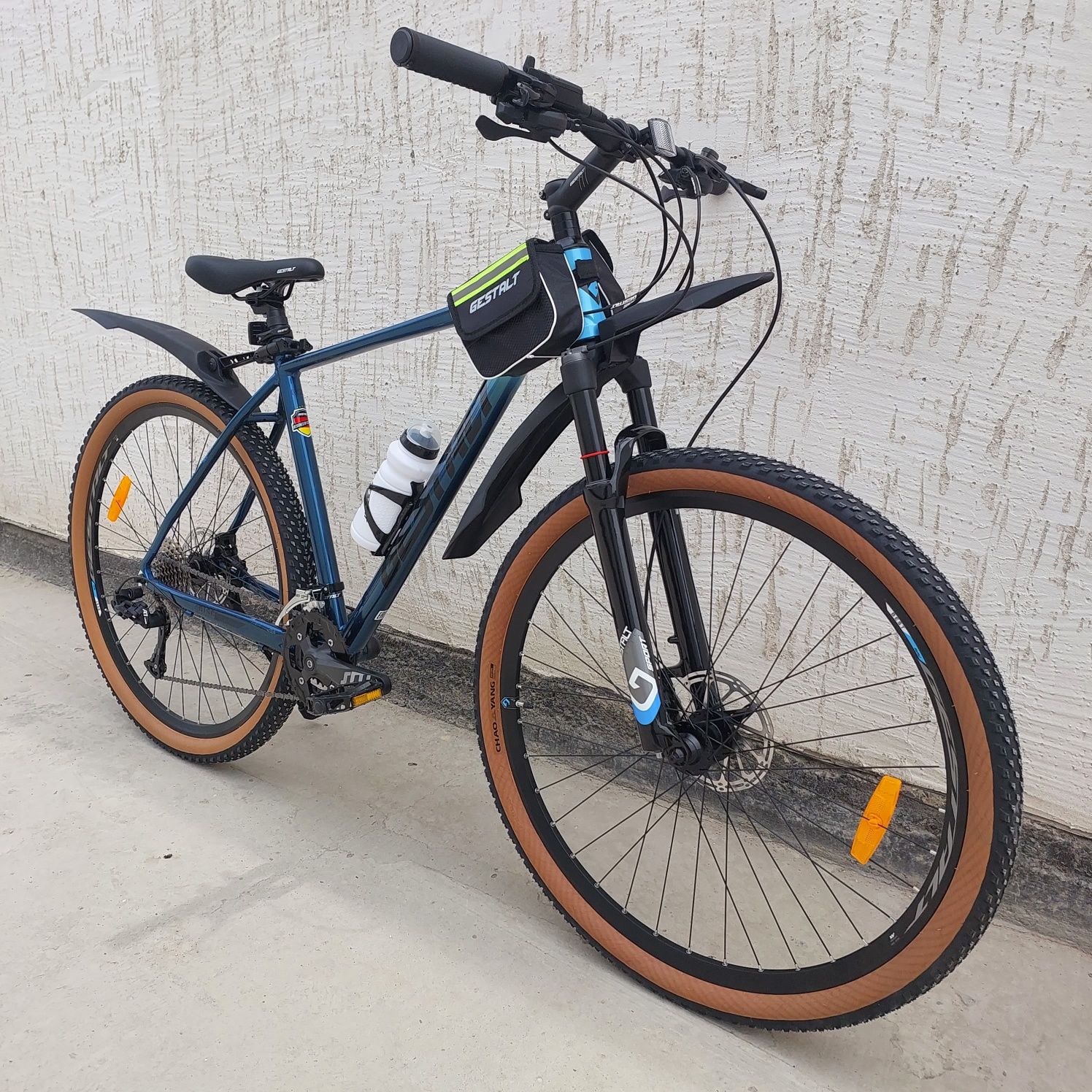 Новый велосипед с гидравлическим тормозом и алюминиевой ра