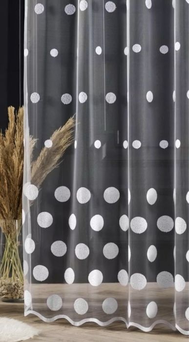 Тюль с вышивкой кружочек