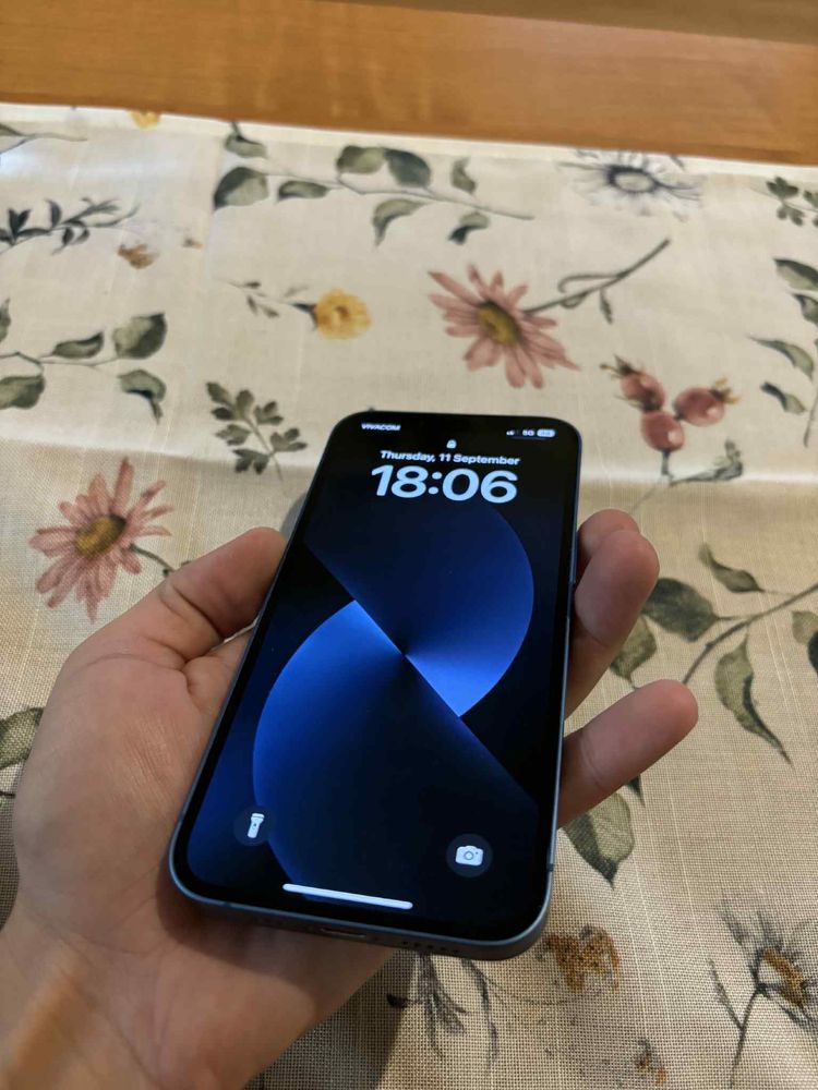Iphone 13 - 128 GB
