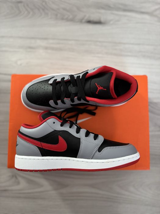 Nike Air Jordan Low 1