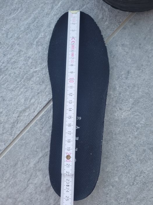 Adidași sisley Beneton nr 39