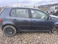 Dezmembrez golf 5