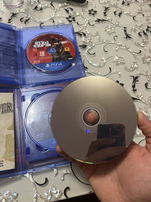 Red Dead Redemption 1 и 2 за PS4