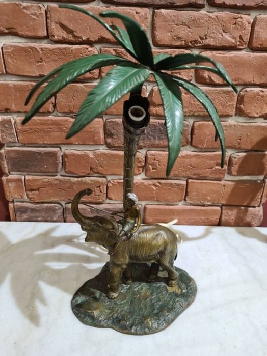 Lampa de masa din bronz patinat in 3 culori, ARGENTOR VINENNA, semnata