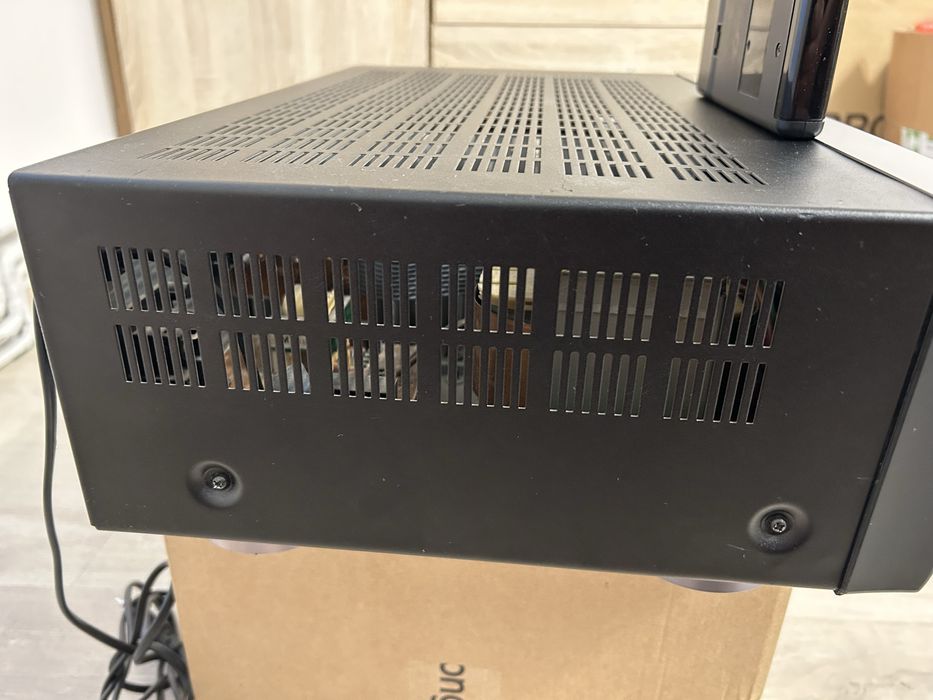 Receiver amplificator Onkyo TX-7830