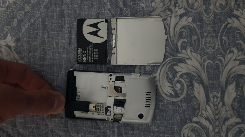 Motorola razr v3 sim