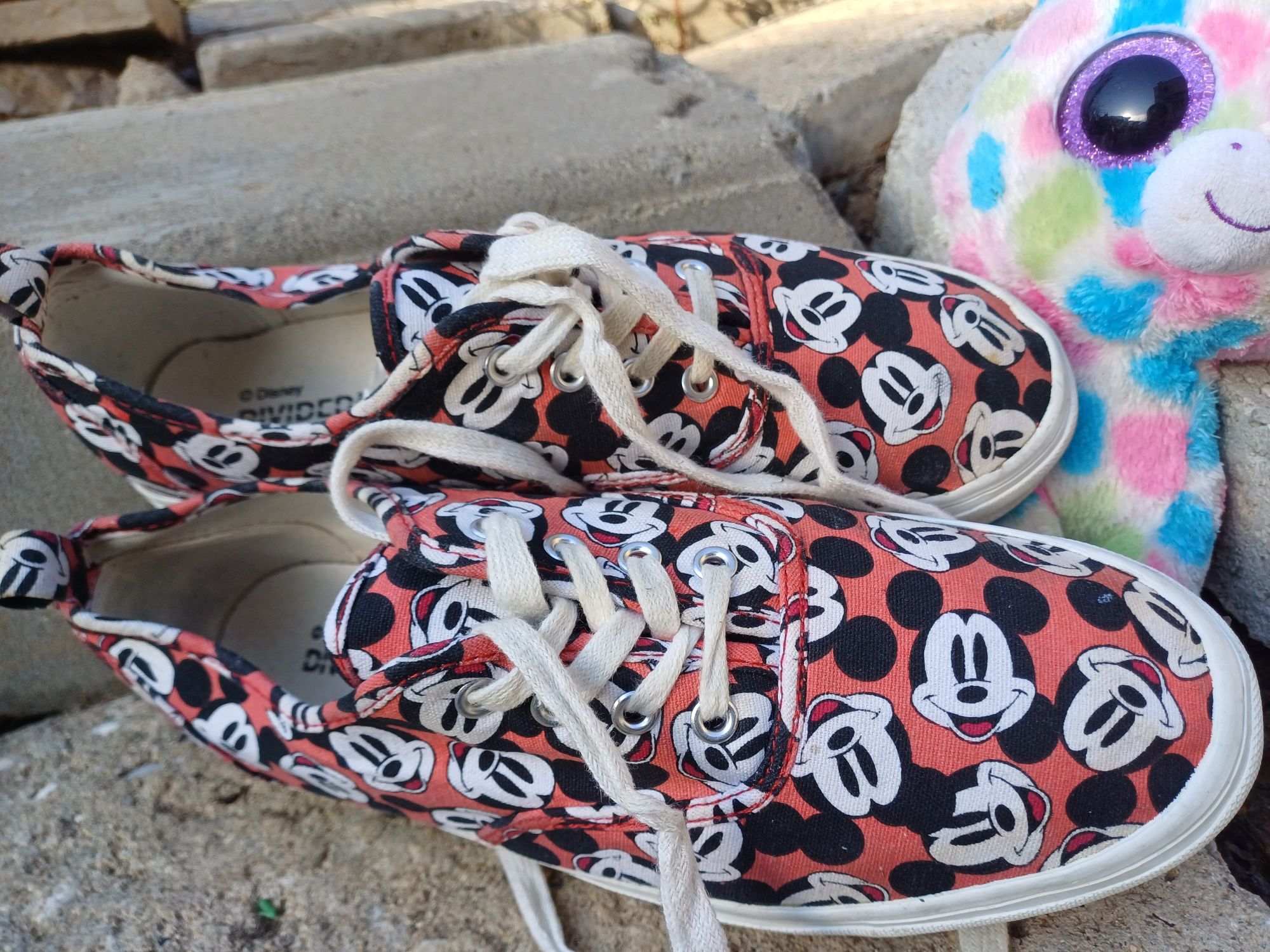 HM x Disney кецове с Мики Маус