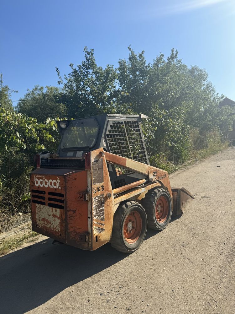 Bobcat 543 Mini Incarcator frontal
