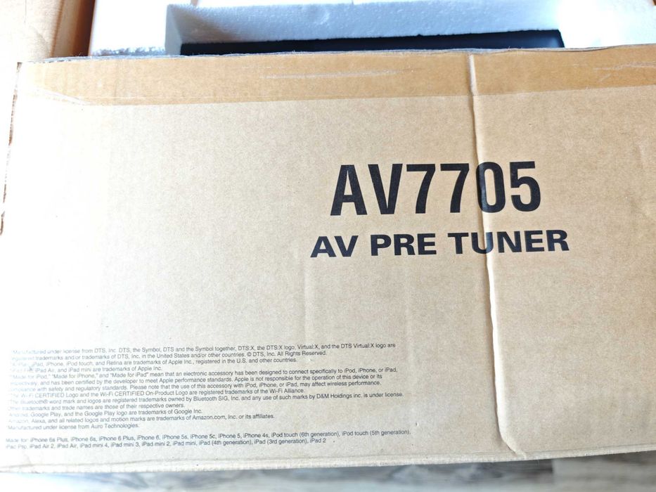 Preampliftorr marantz Av7705