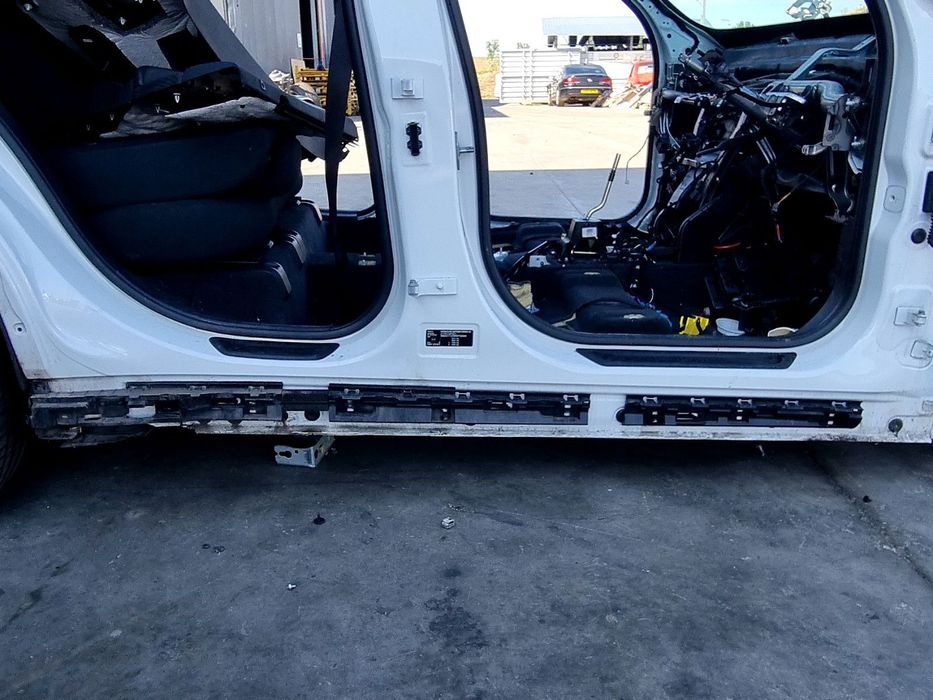 Suport prag dreapta Bmw X1 (F48) [Fabr 2016-2022] 7332332 2.0 B47 110