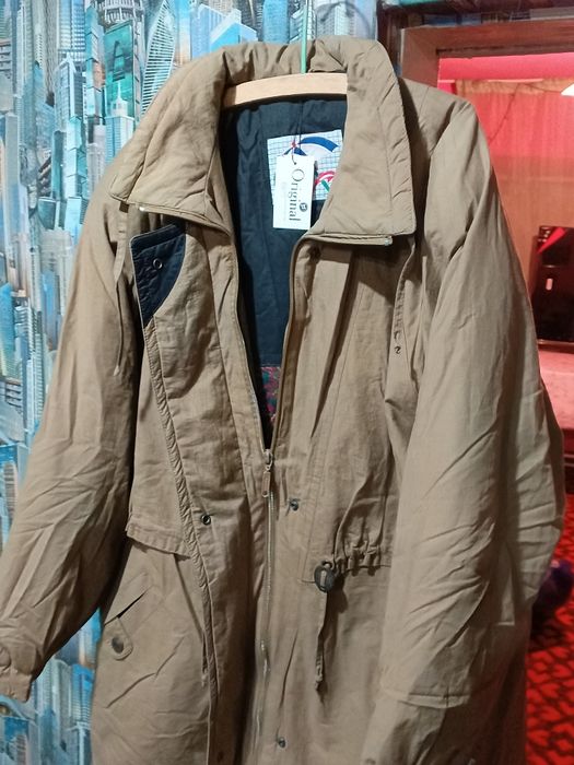 Продам мужская куртка новая