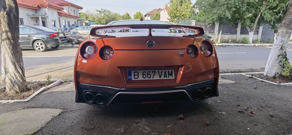 Nissan GTR R35 2017 Black Edition