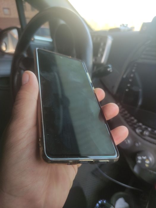 Samsung Galaxy s 20 FE. 6/128