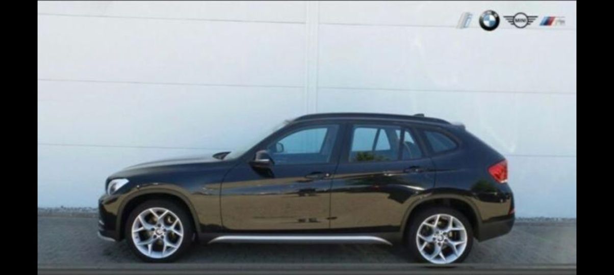 Bmw X1 Xdrive Panoramic