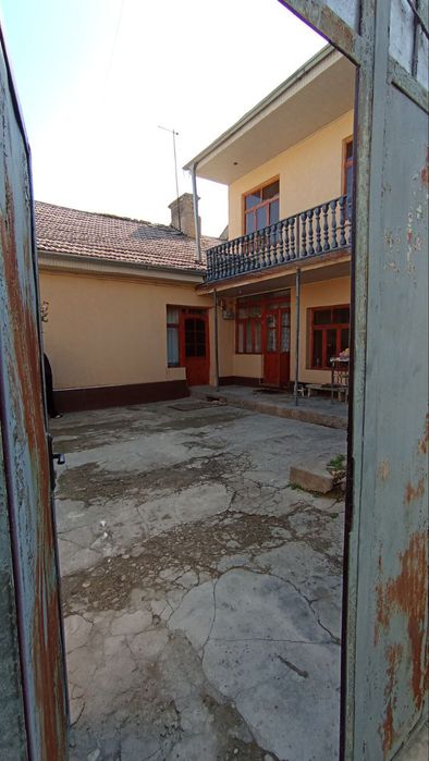 Samarqand Shahar kishmishkada xovli ijaraga beriladi