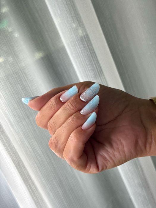 Manichiura gel / semi/ pedichiura