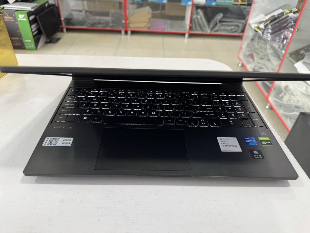 Hp victus core i5-12450H 16/512 ssd GTX1650 4 gb qoshimcha videokarta